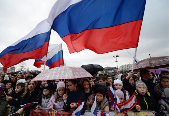 Sochi 2014 Olympic torch relay. St. Petersburg. Day 1