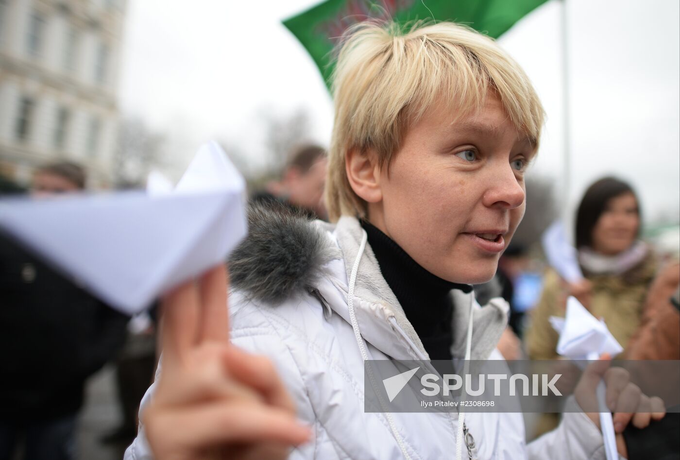 Opposition stages rally in support of political prisoners