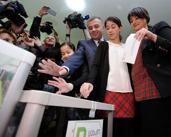 Georgia votes in presidential election