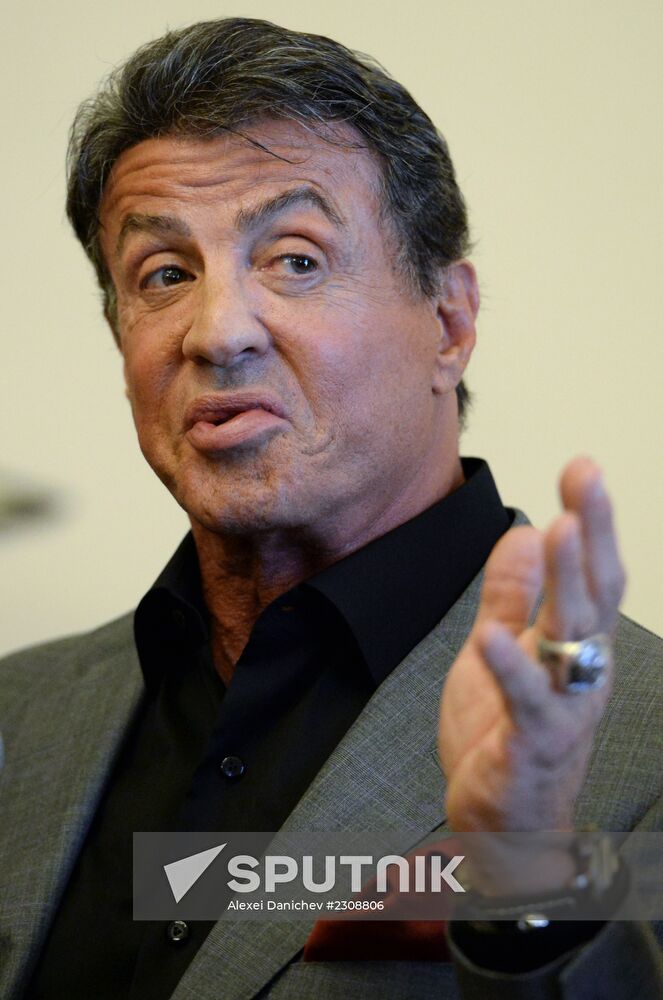 Exhibition of Sylvester Stallone's paintings opens at Russian Museum