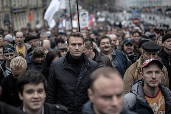 Opposition stages rally in support of political prisoners