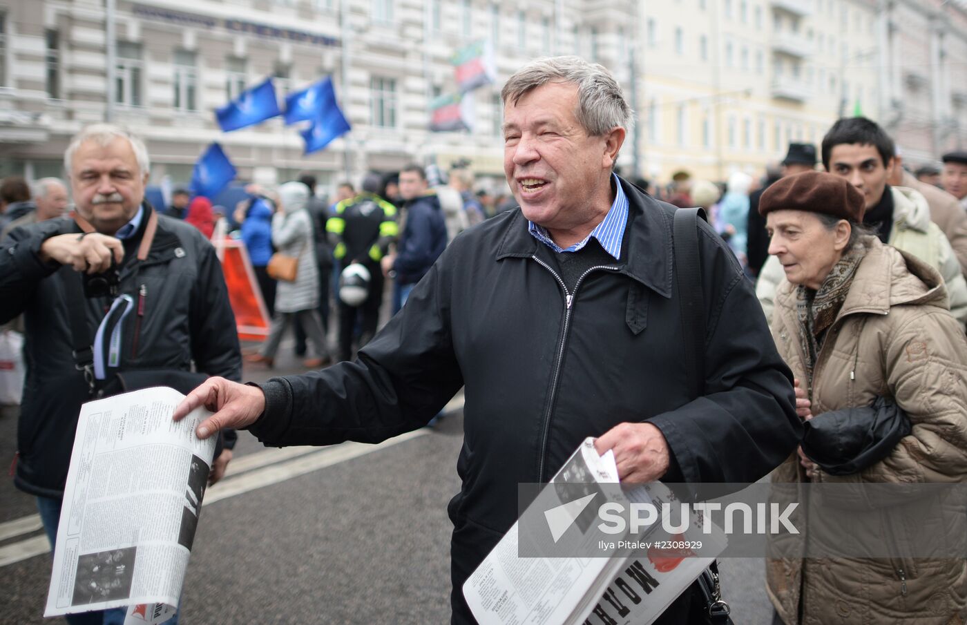 Opposition stages rally in support of political prisoners