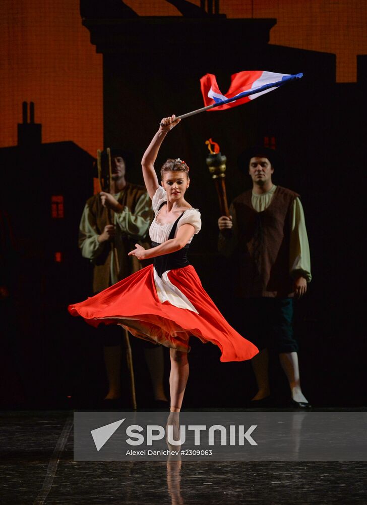 Events mark 180th anniversary of St. Petersburg's Mikhailovsky Theater