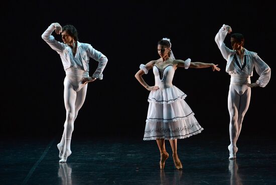 Events mark 180th anniversary of St. Petersburg's Mikhailovsky Theater