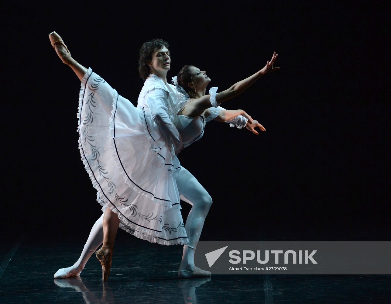 Events mark 180th anniversary of St. Petersburg's Mikhailovsky Theater