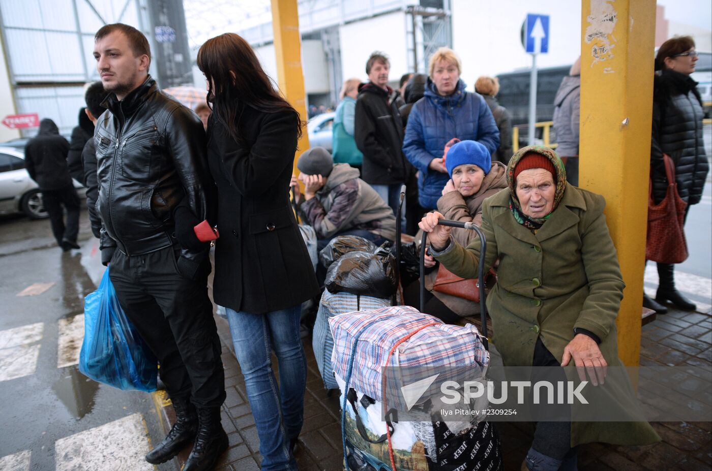 Police inspects Moscow Sadovod market