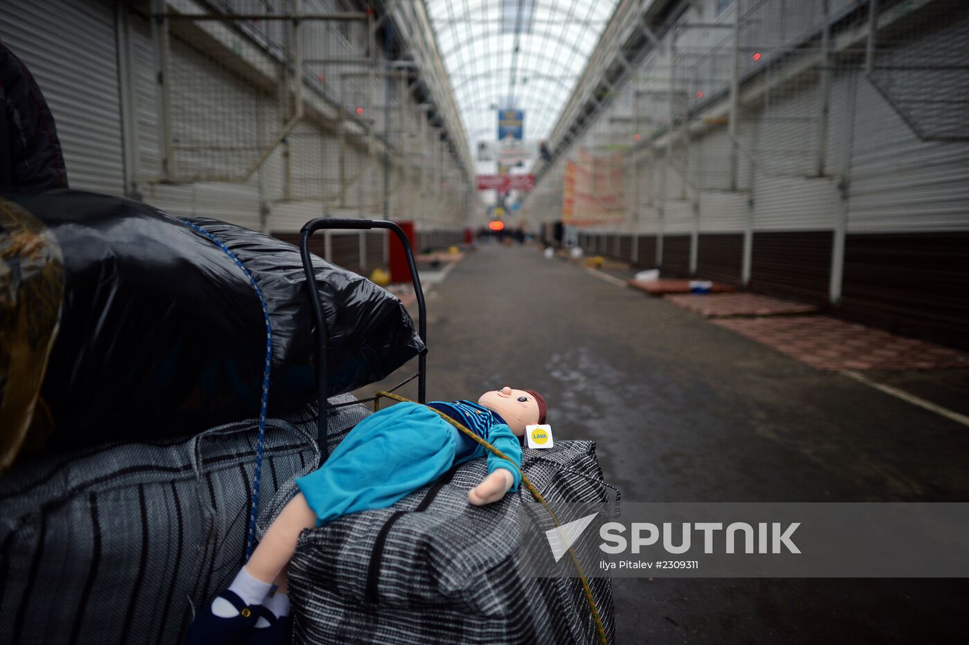 Police raid Moscow market "Sadovod"