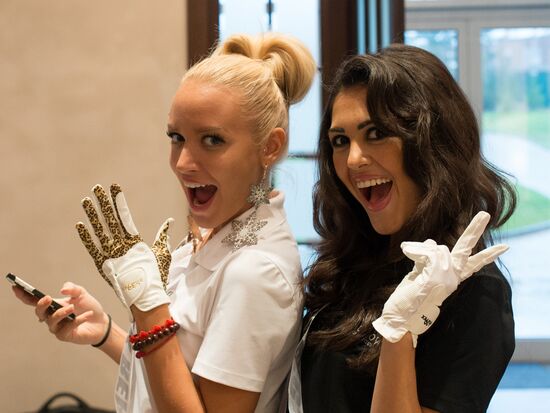 SPA-day for Miss Universe 2013 contestants