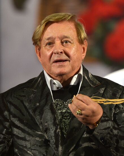 Roman Viktyuk celebrates birthday