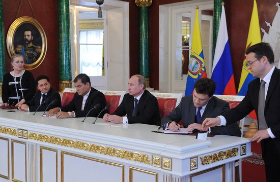 Vladimir Putin held talks with Rafael Correa in the Kremlin