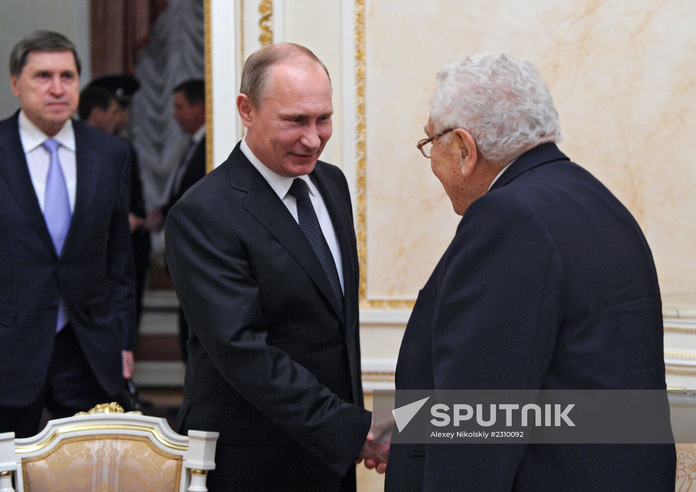 Vladimir Putin meets with Henry Kissinger