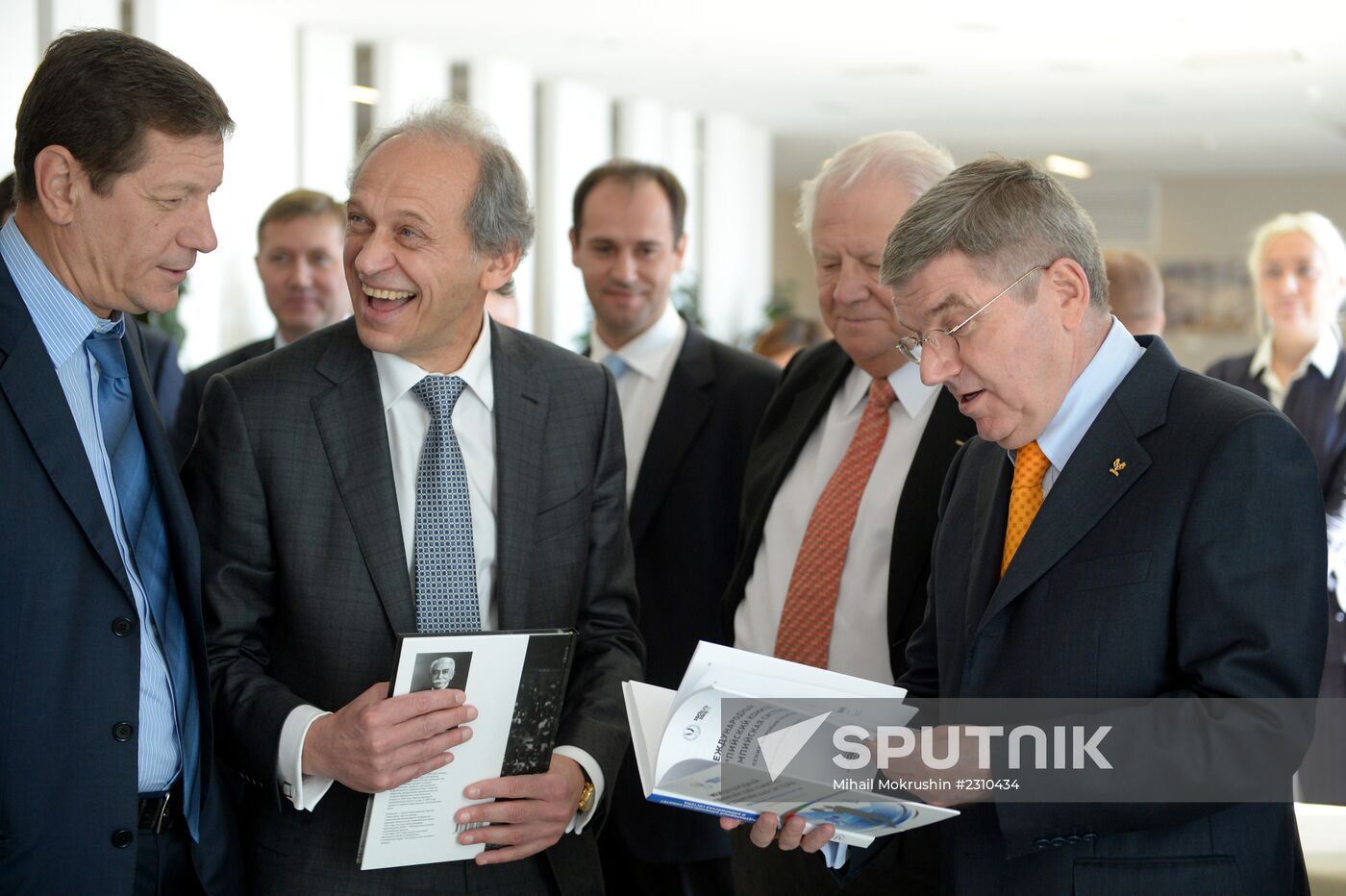 IOC Chairman visits Olympic University campus