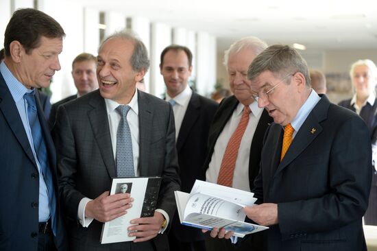 IOC Chairman visits Olympic University campus