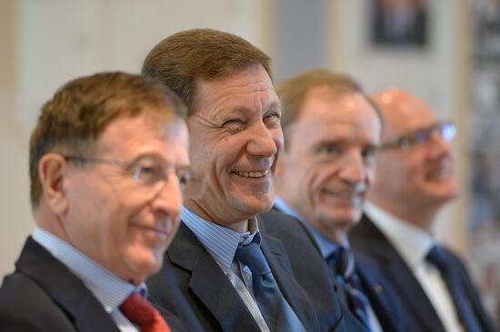 IOC Chairman visits Olympic University campus
