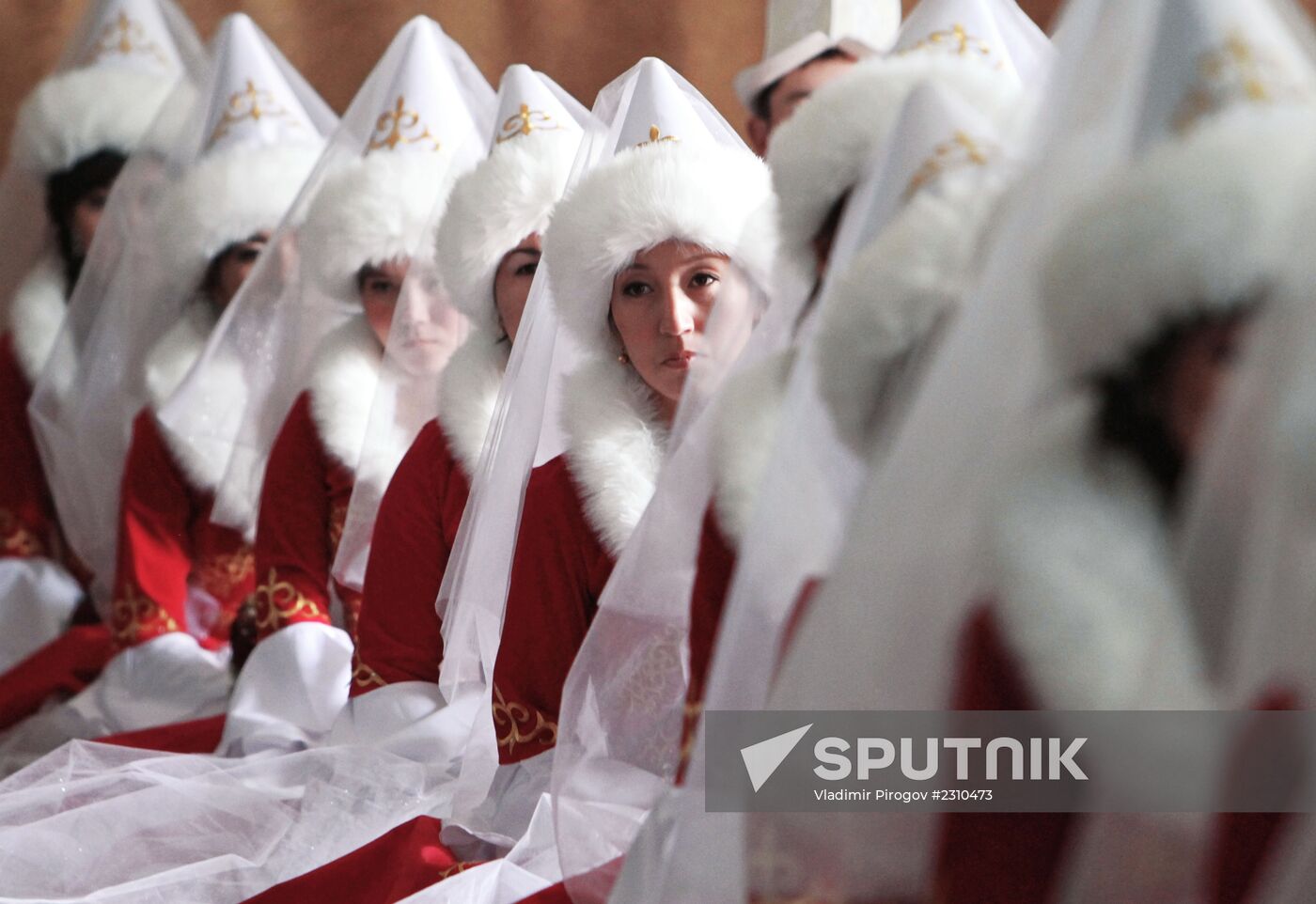 Collective wedding of 50 couples
