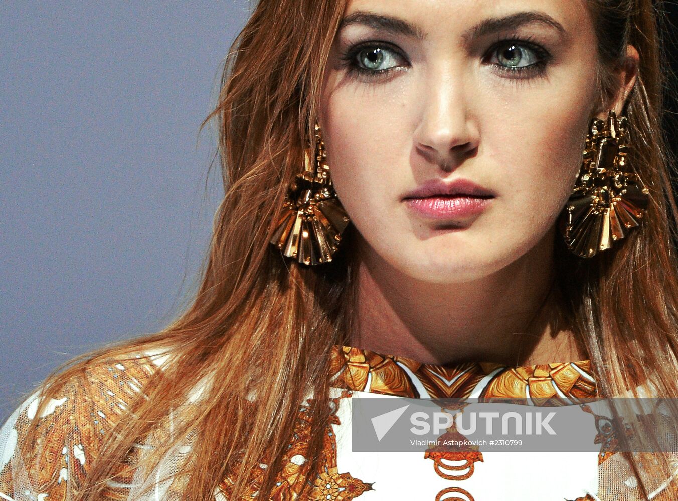 Fashion Week opens in Gostiny Dvor