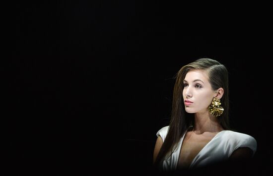 Fashion Week opens in Gostiny Dvor