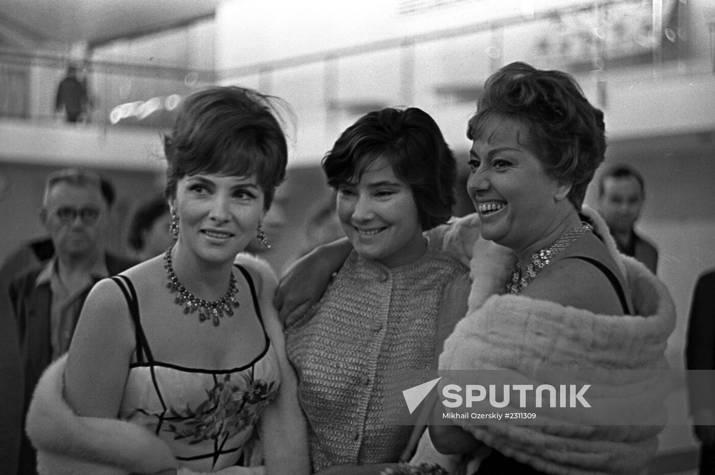 Actresses Gina Lollobrigida, Tatyana Samoilova and Marisa merlini