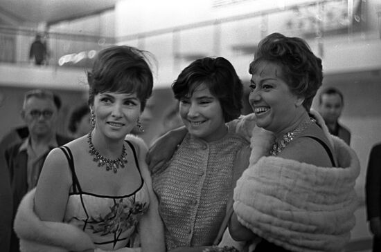 Actresses Gina Lollobrigida, Tatyana Samoilova and Marisa merlini