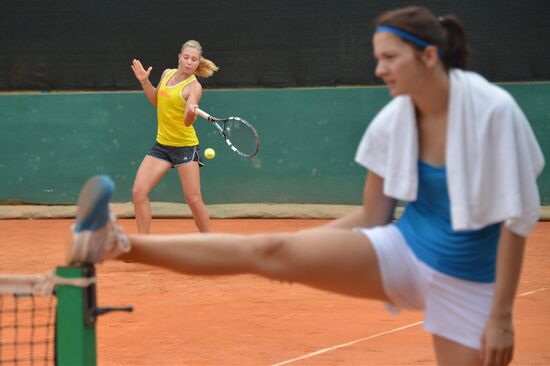 Tennis. Fed Cup 2013. Trainings