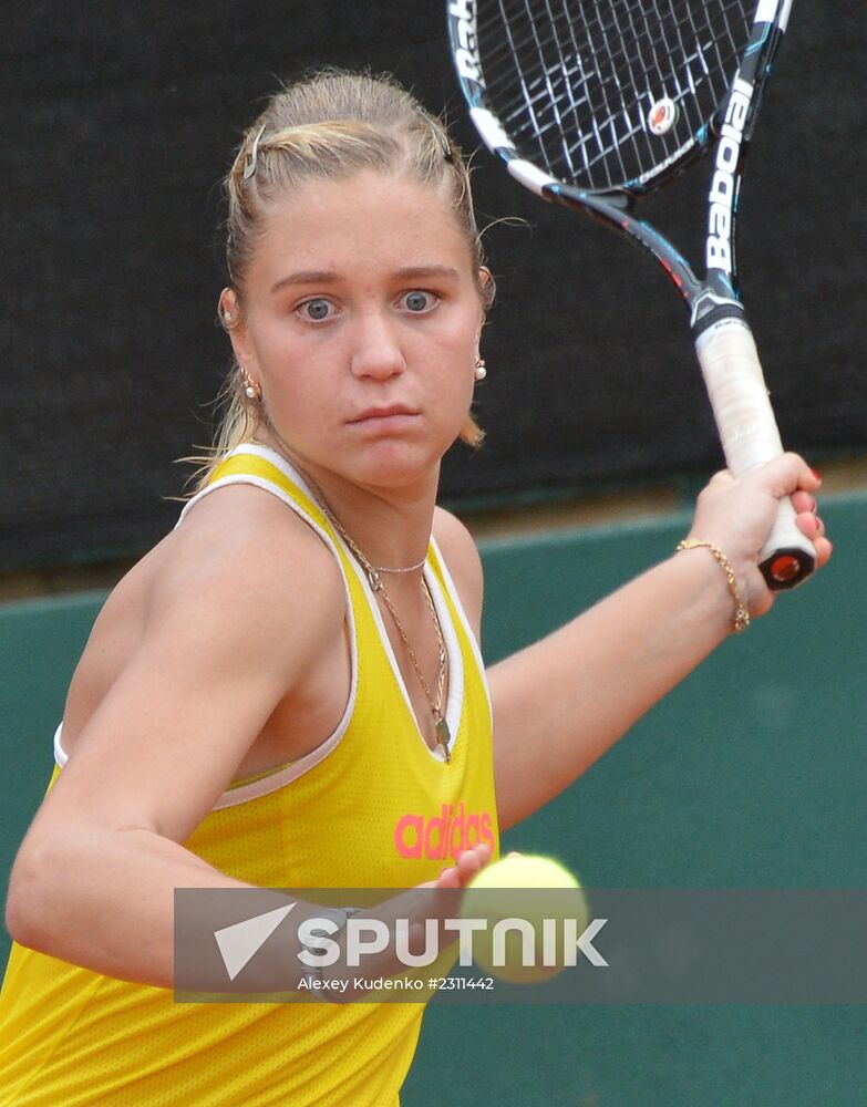 Tennis. Fed Cup 2013. Trainings