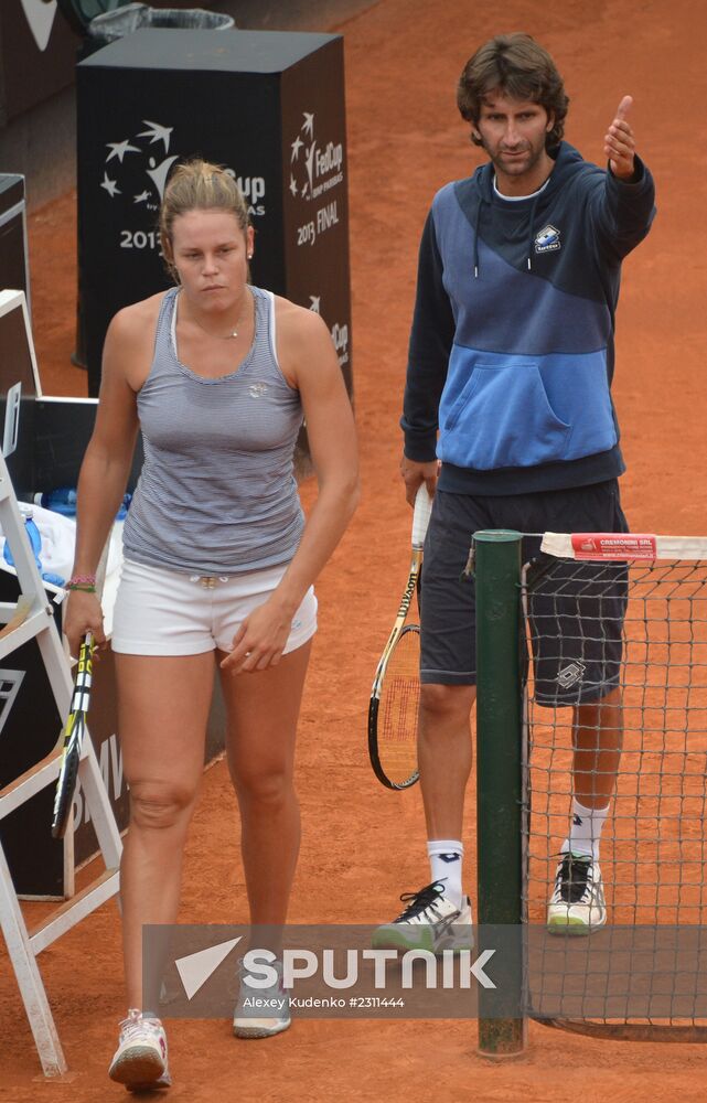 Tennis. Fed Cup 2013. Trainings