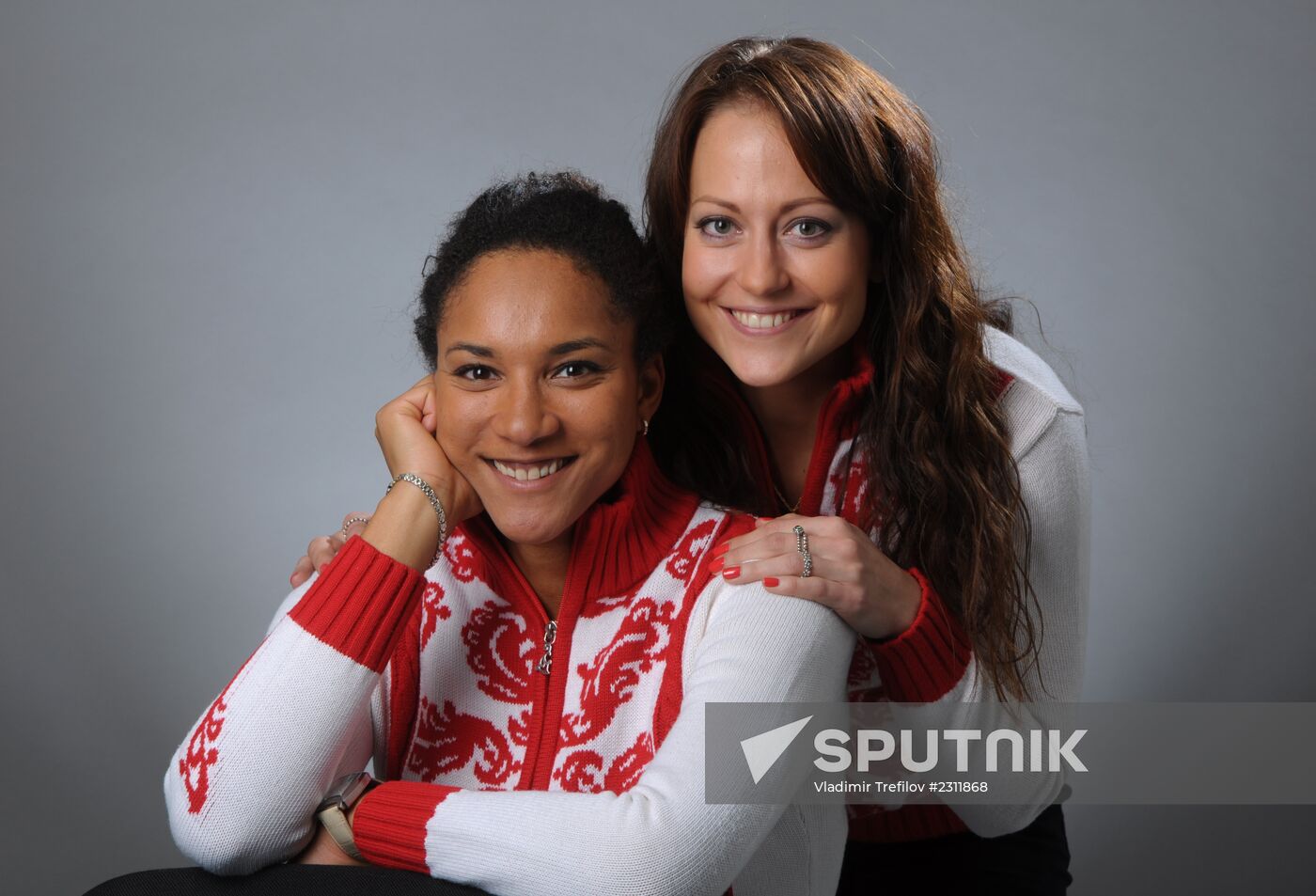 Russian curlers Nkeirouka Ezekh and Yekaterina Galkina