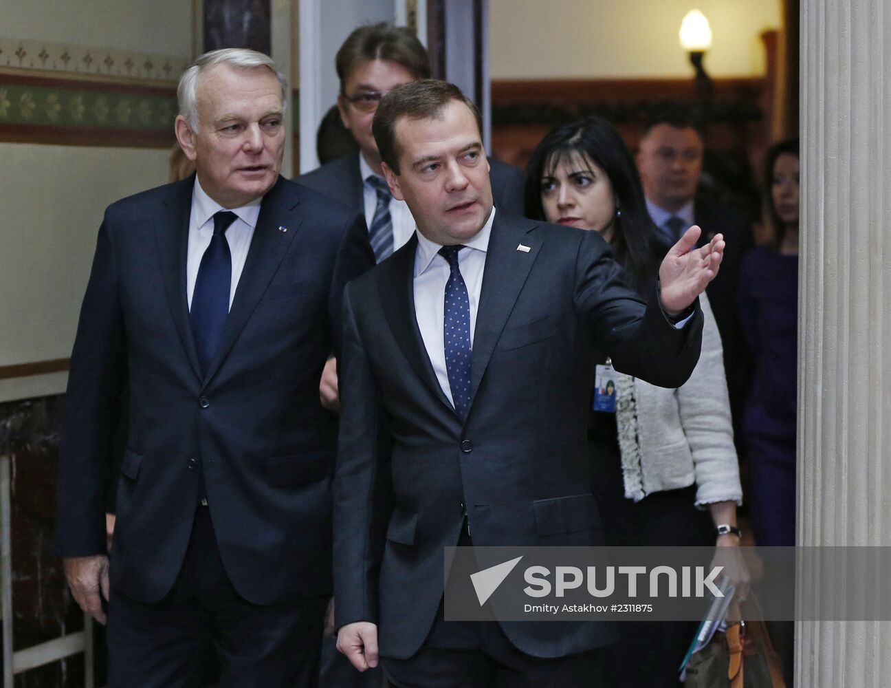 Dmitry Medvedev meets with Jean-Marc Ayrault