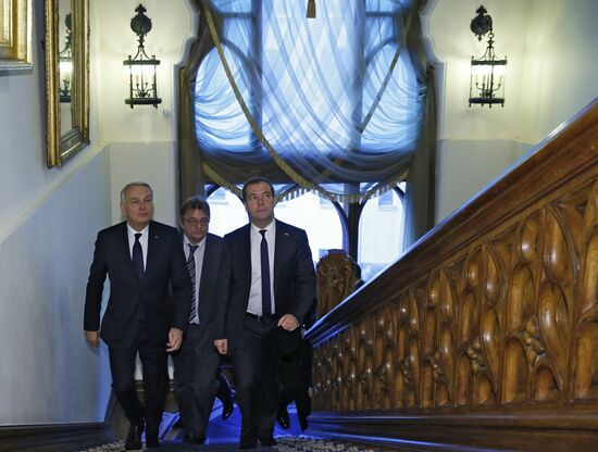 Dmitry Medvedev meets with Jean-Marc Ayrault