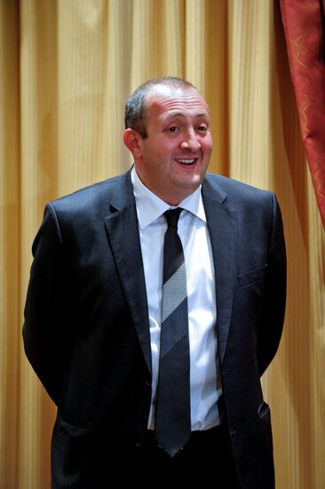 Georgy Margvelashvili accepts congratulations on his victory
