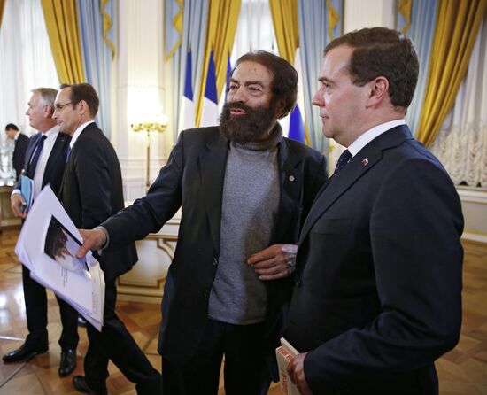 Dmitry Medvedev meets with Jean-Marc Ayrault