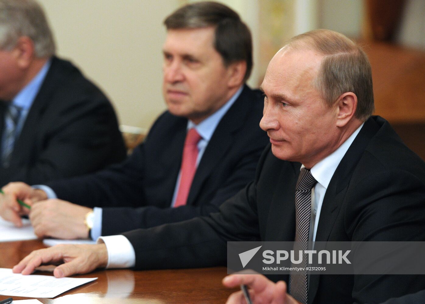 Vladimir Putin meets with Jean-Marc Ayrault