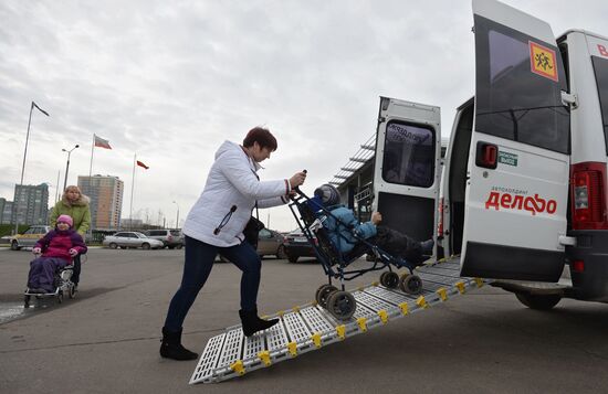 Kazan launches free taxi service for disabled