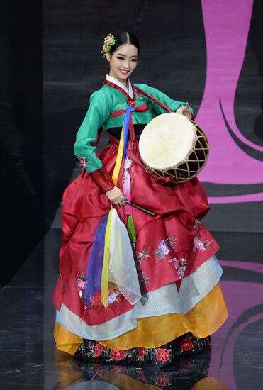 Miss Universe contestants' show of national costumes