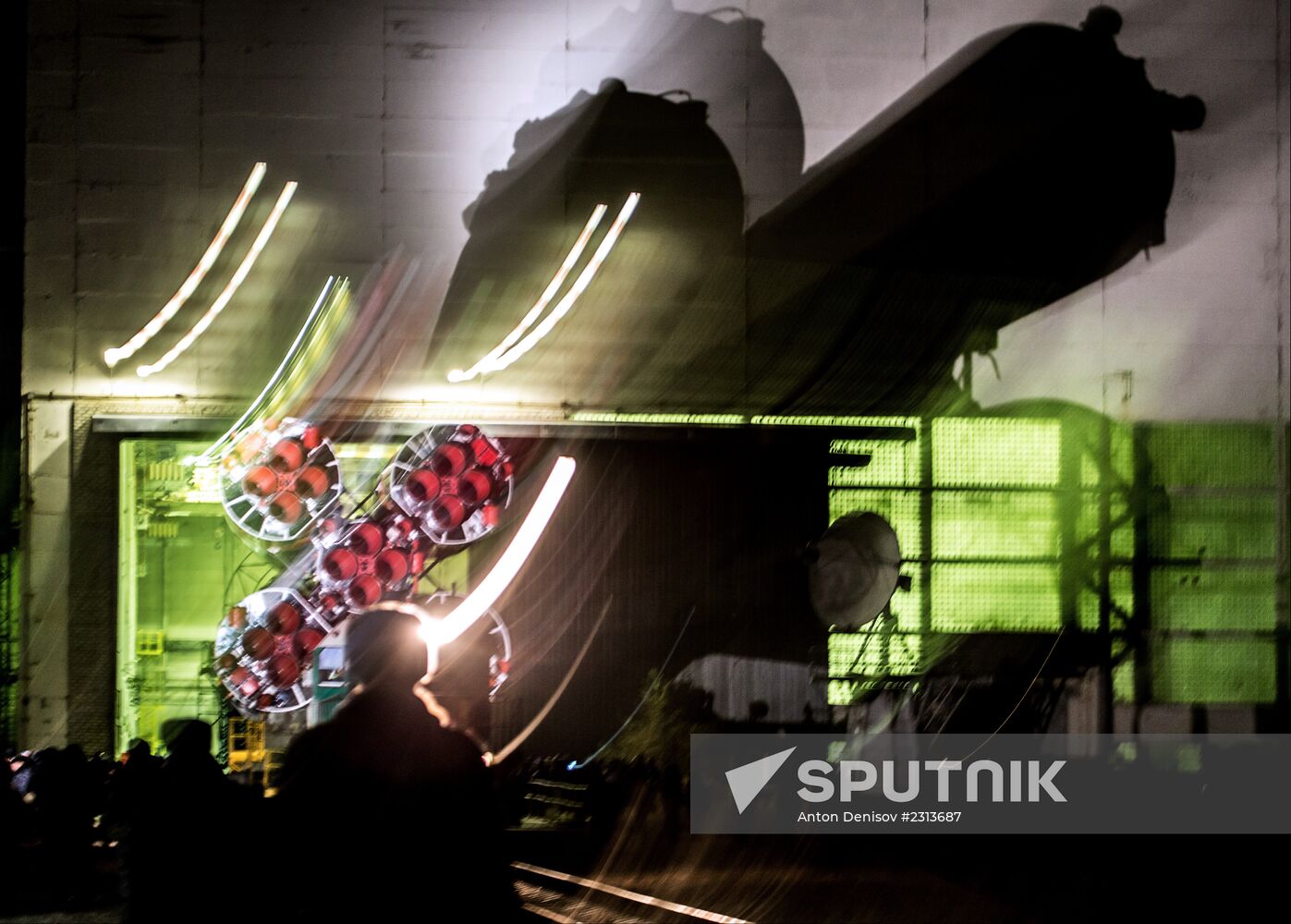 Soyuz-FG booster with Soyuz TMA-11M spaceship installed for launch at Baikonur Cosmodrome