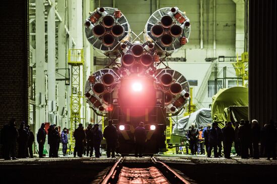 Soyuz-FG booster with Soyuz TMA-11M spaceship installed for launch at Baikonur Cosmodrome