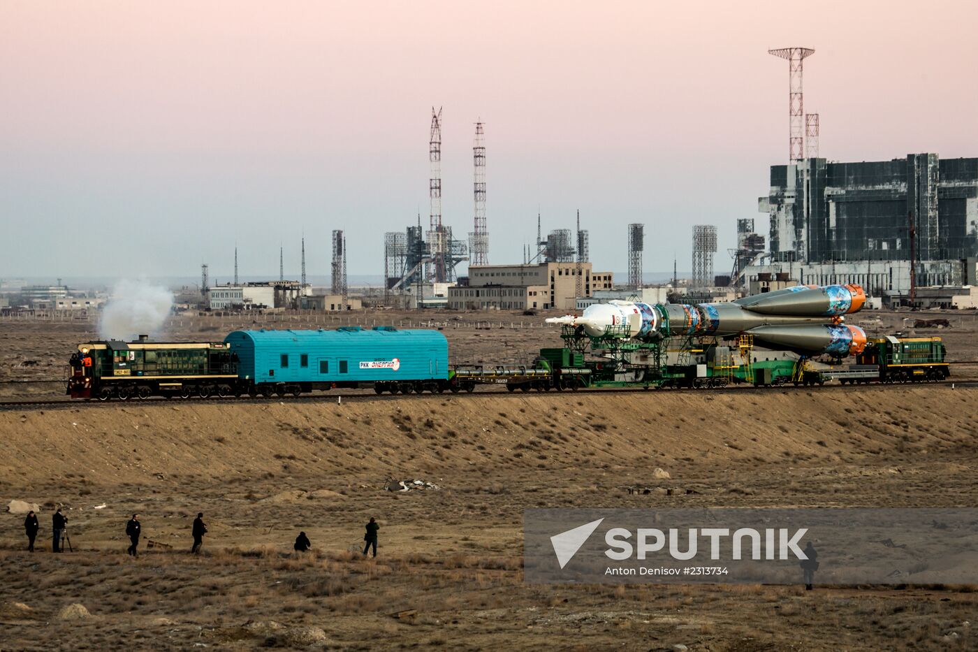 Soyuz-FG booster with Soyuz TMA-11M spaceship installed for launch at Baikonur Cosmodrome