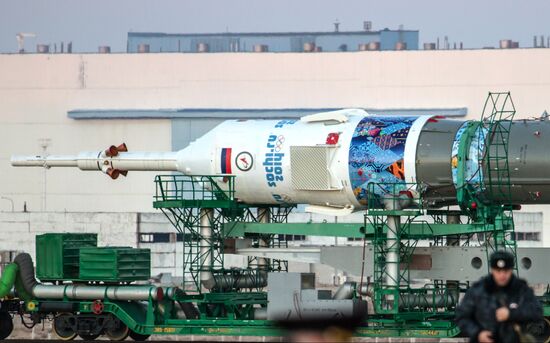Soyuz-FG booster with Soyuz TMA-11M spaceship installed for launch at Baikonur Cosmodrome