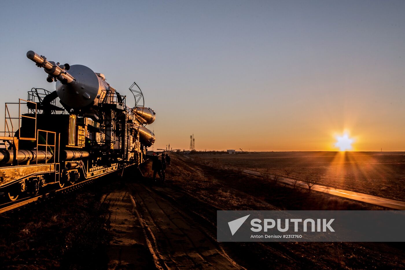 Soyuz-FG booster with Soyuz TMA-11M spaceship installed for launch at Baikonur Cosmodrome