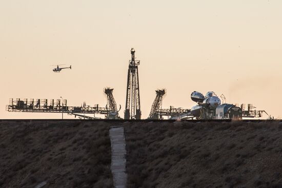 Soyuz-FG booster with Soyuz TMA-11M spaceship installed for launch at Baikonur Cosmodrome