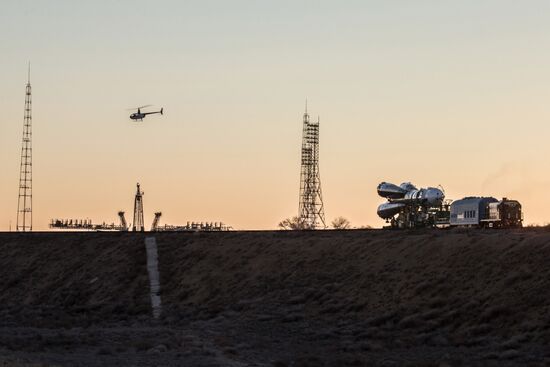 Soyuz-FG booster with Soyuz TMA-11M spaceship installed for launch at Baikonur Cosmodrome
