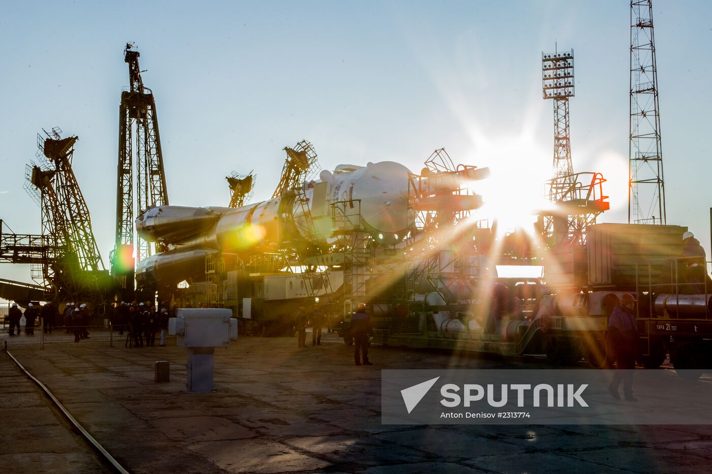 Soyuz-FG booster with Soyuz TMA-11M spaceship installed for launch at Baikonur Cosmodrome
