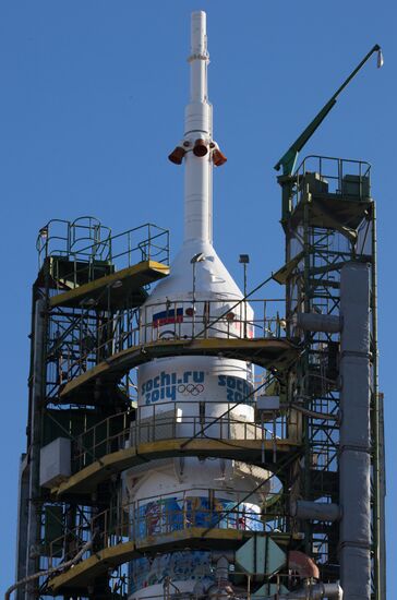 Soyuz-FG booster with Soyuz TMA-11M spaceship installed for launch at Baikonur Cosmodrome
