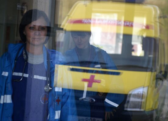 Ambulance crew in Veliky Novgorod