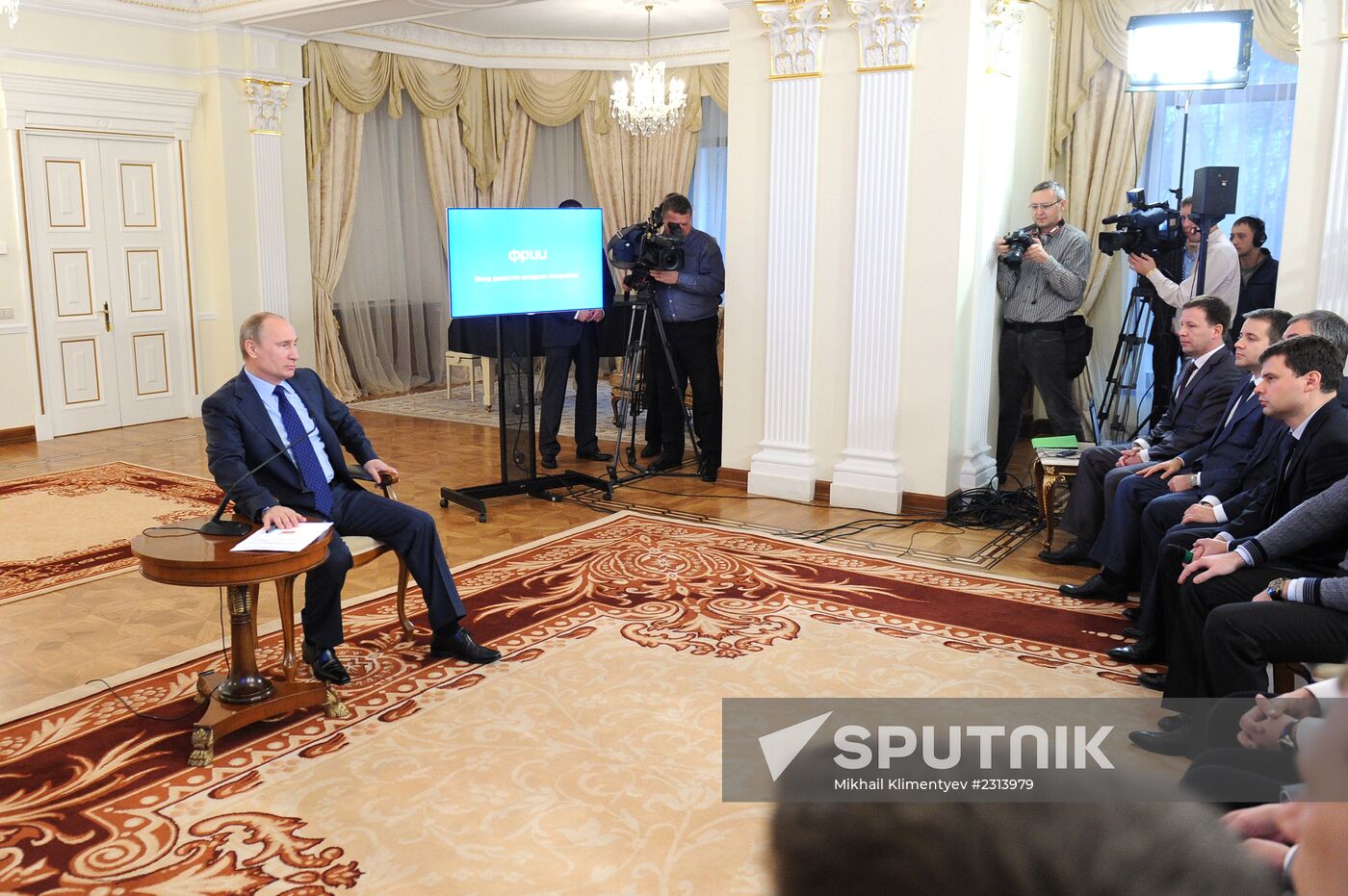 Vladimir Putin meets with Internet Startups Project participants