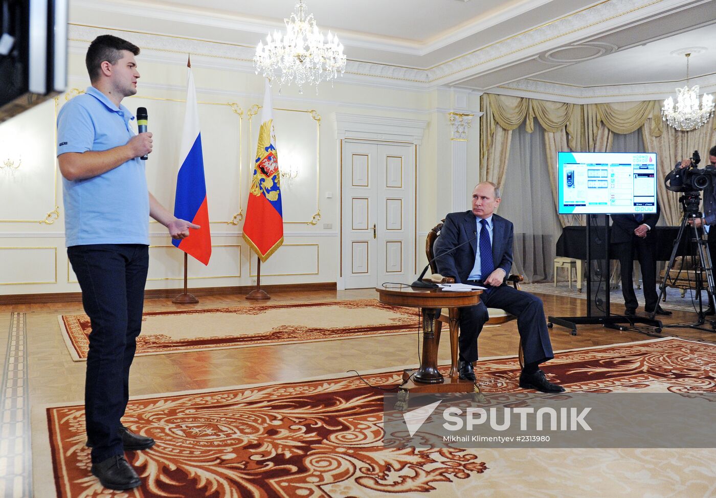 Vladimir Putin meets with Internet Startups Project participants