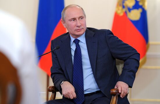 Vladimir Putin meets with Internet Startups Project participants