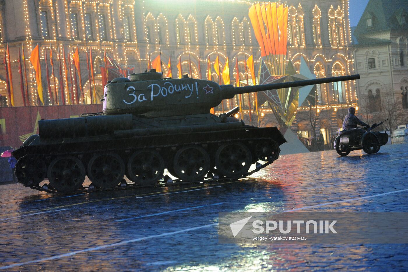 Rehearsal for the historic November 07, 1941 parade reconstruction