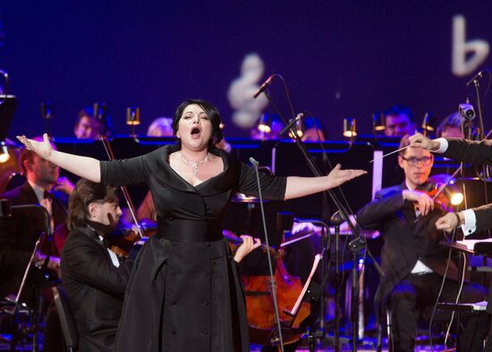 First charitable concert - award ceremony by Artist Foundation