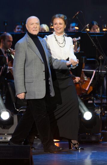 First charitable concert - award ceremony by Artist Foundation